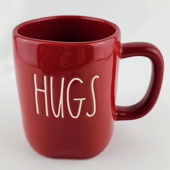 Rae Dunn Glossy Red Coffee Mug Double Sided HUGS KISSES White Large Letters - Picture 3 of 11